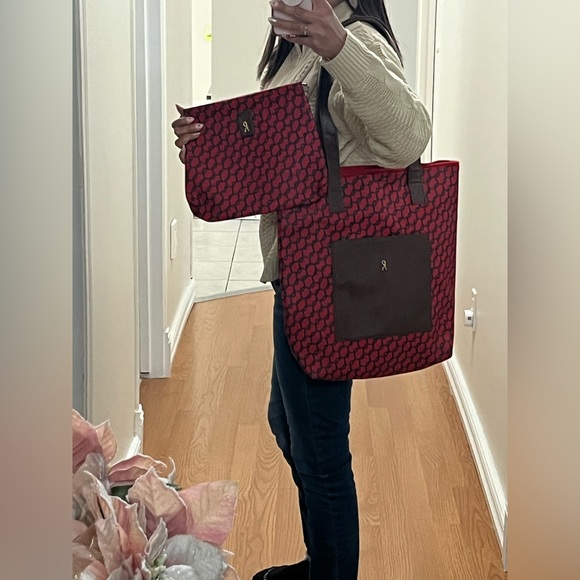 Roberta di Camerino tote bag with pouch - Picture 4 of 14